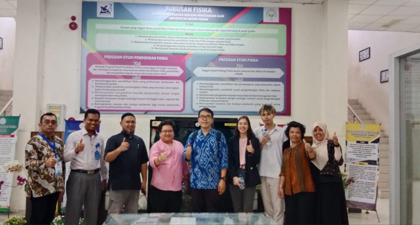 Kunjungan Center of excellence in Glass Technology and Material Science, NPRU, Thailand ke Lab Jurusan Fisika Unimed