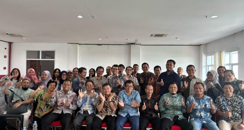 Halal Bi Halal Jurusan Fisika